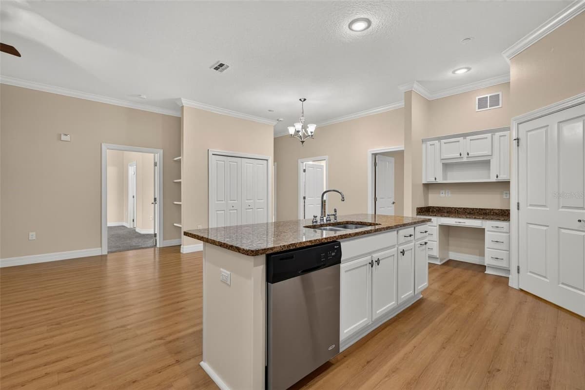 7980 SOUTHERN PINES DRIVE — photo 22 of 76