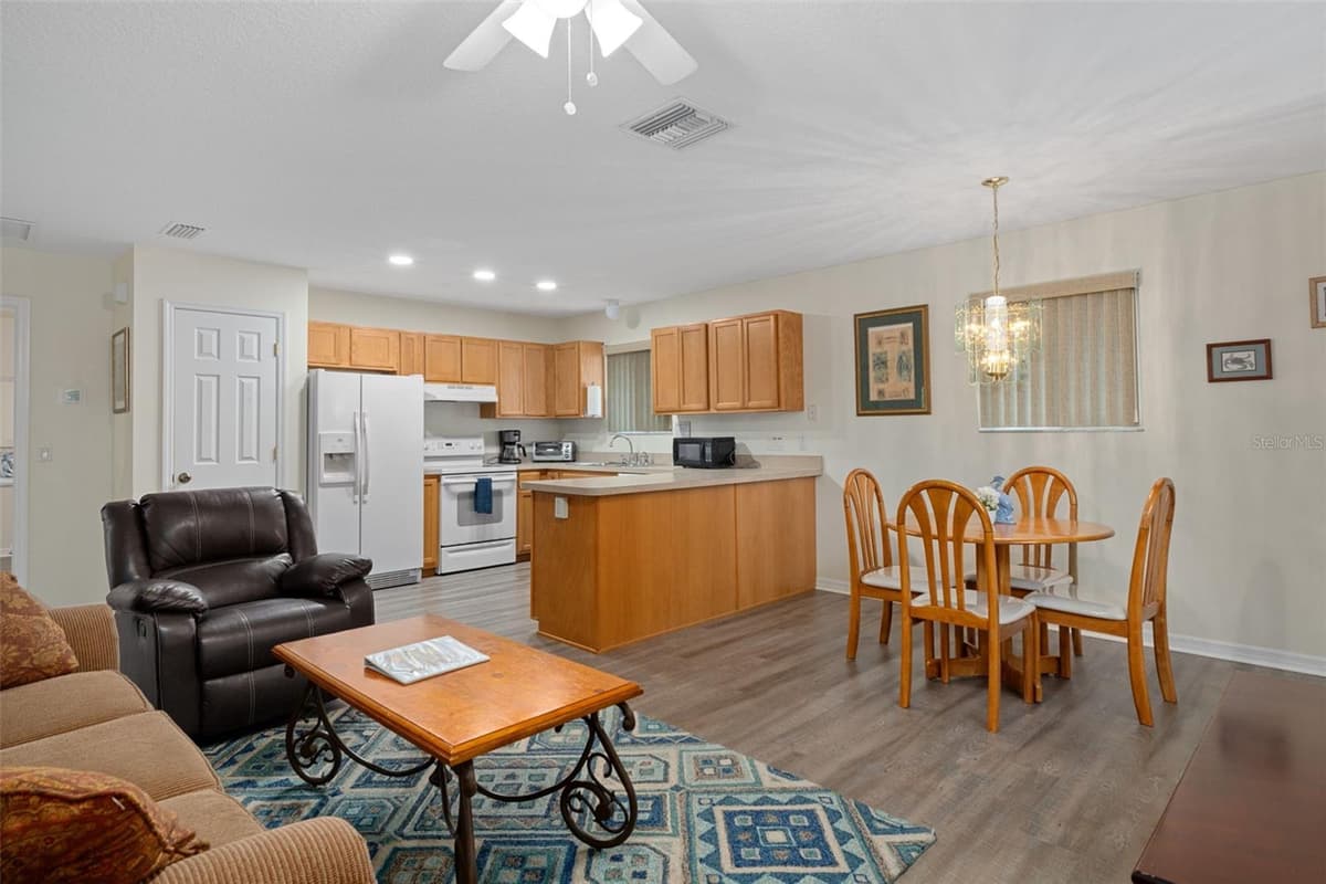 5447 BOULEVARD DRIVE — photo 35 of 74