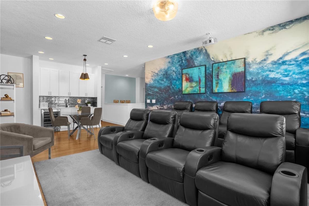 537 MARCELLO BOULEVARD — photo 13 of 50