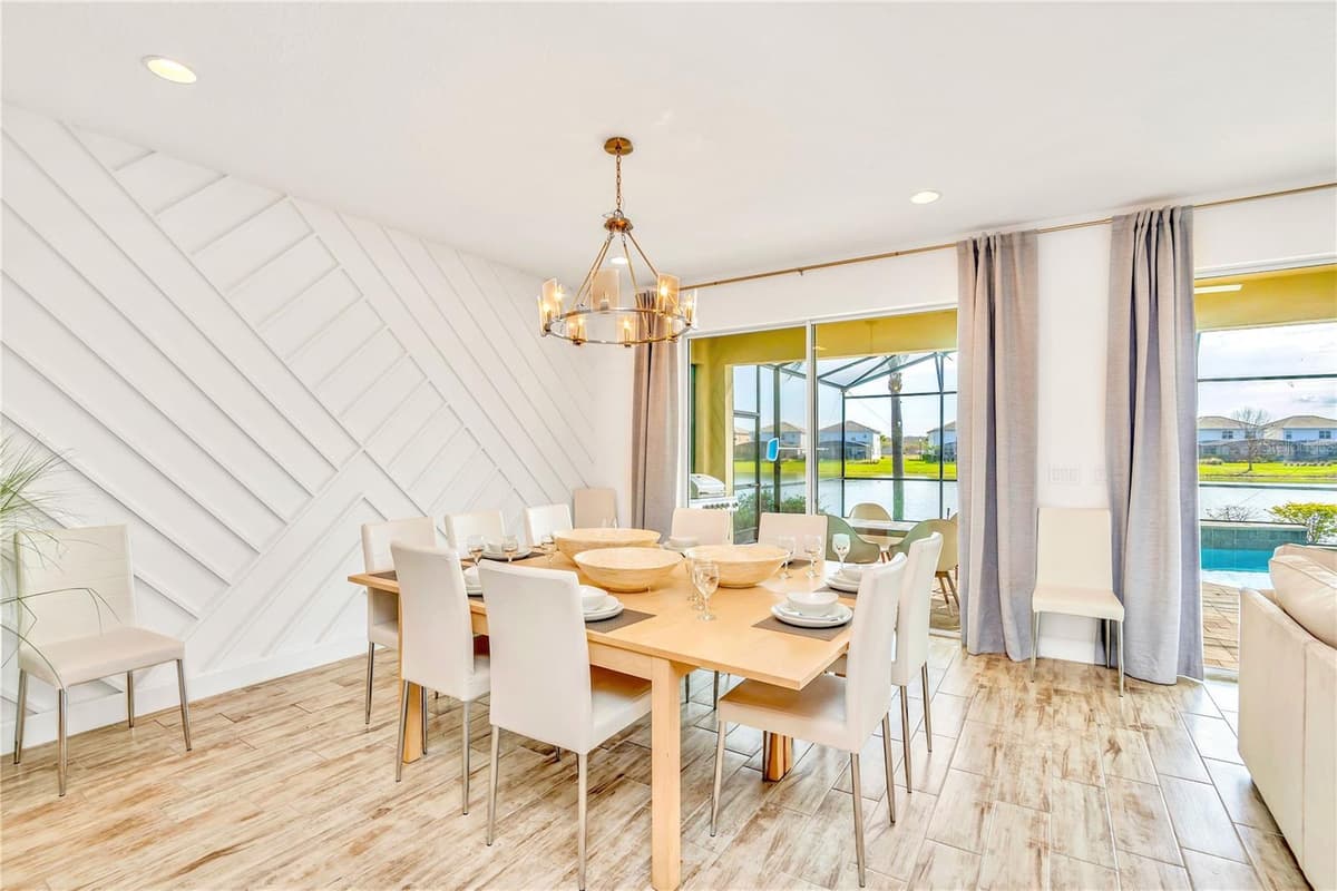 537 MARCELLO BOULEVARD — photo 9 of 50