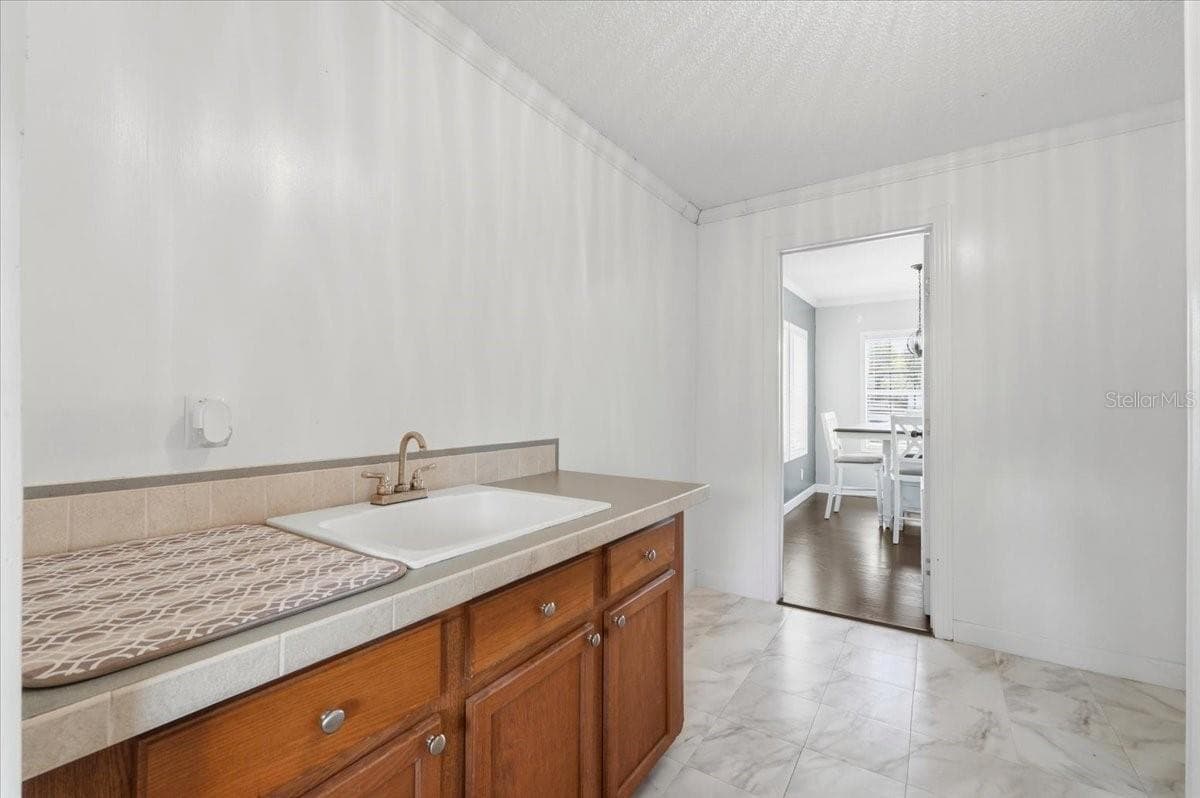 10724 PATHFINDER TRAIL — photo 35 of 51