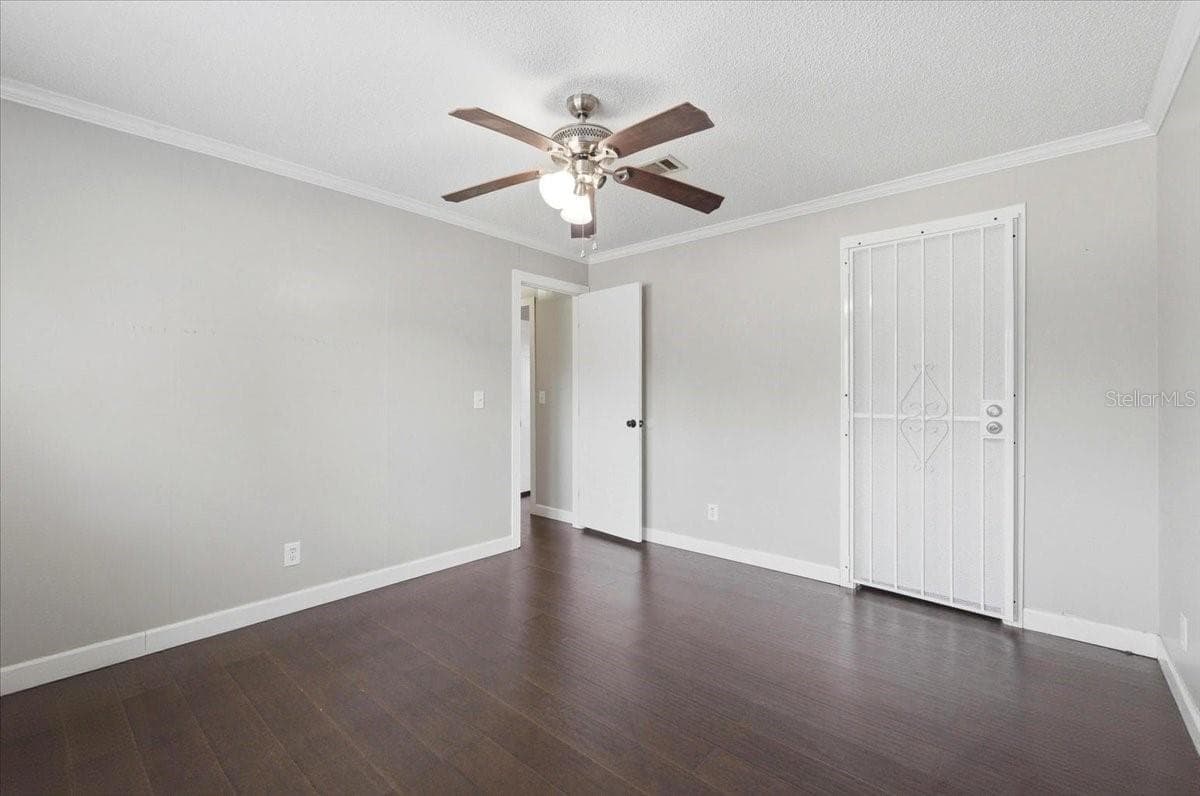 10724 PATHFINDER TRAIL — photo 34 of 51
