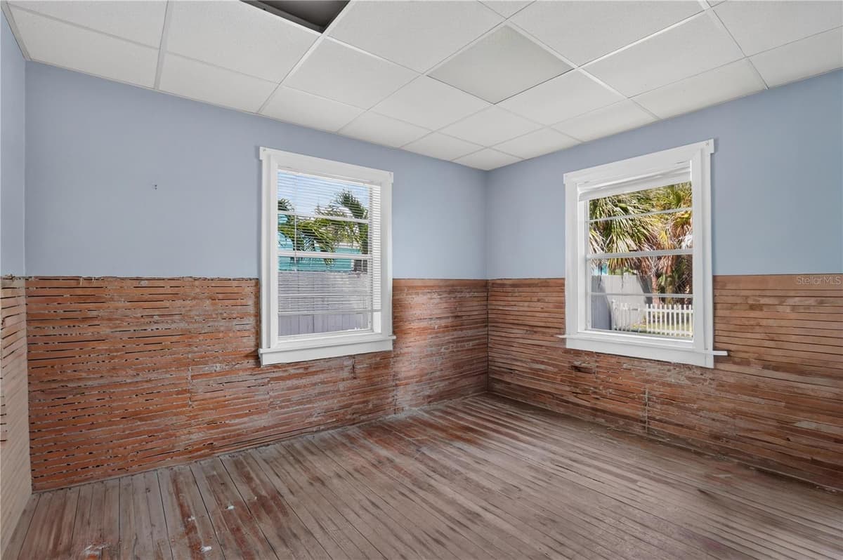 3050 DUPONT STREET — photo 19 of 37