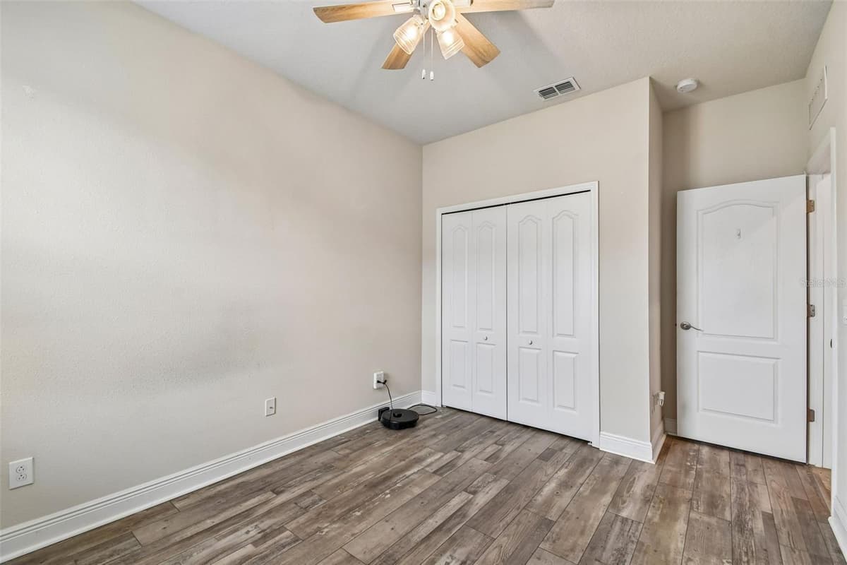 3758 HANWORTH LOOP — photo 39 of 56