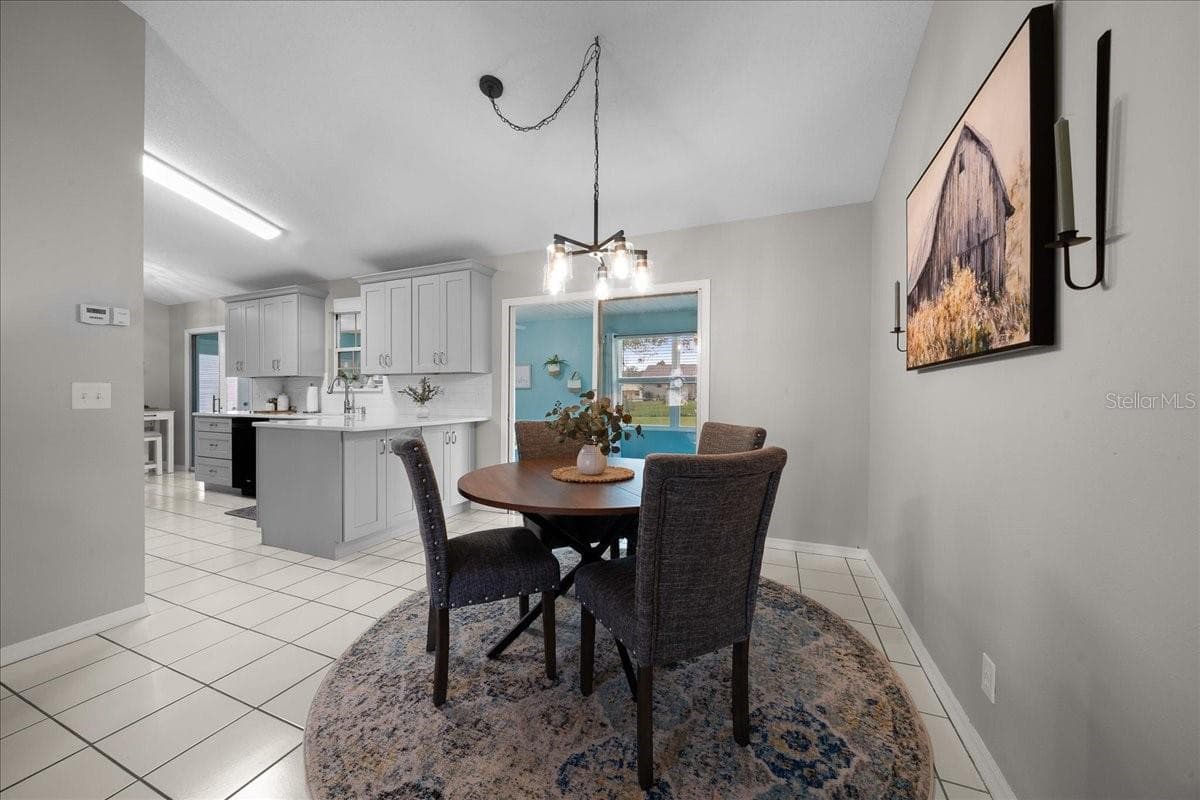 4504 32ND STREET — photo 9 of 52