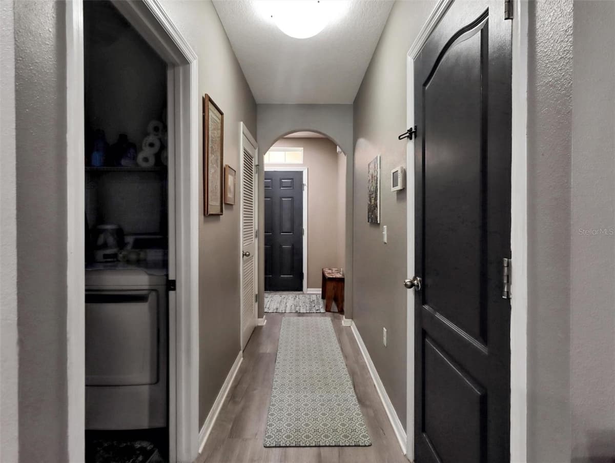 10408 WHISPERING HAMMOCK DRIVE — photo 4 of 19