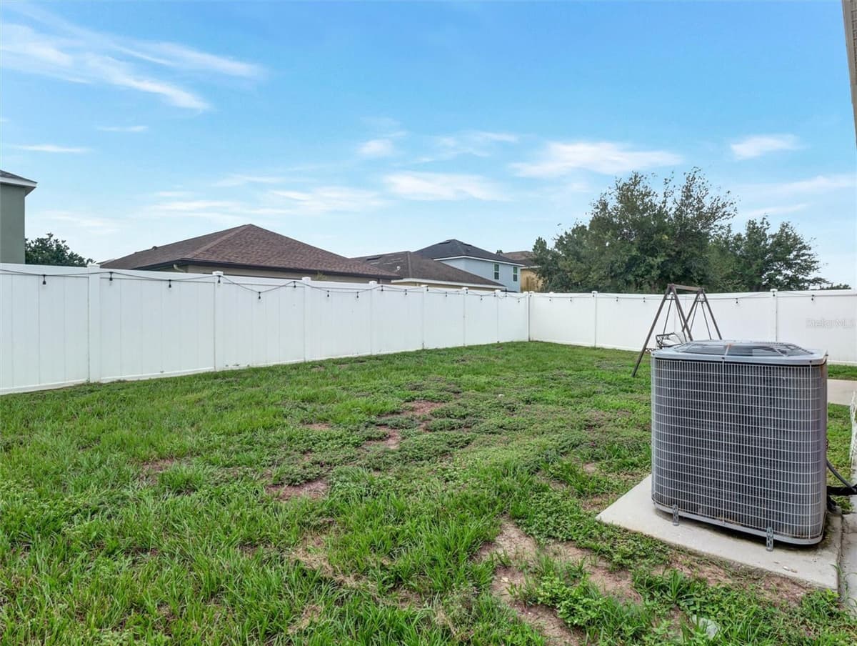 10408 WHISPERING HAMMOCK DRIVE — photo 18 of 19
