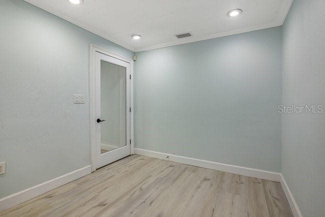 604 SINCLAIR AVENUE — photo 8 of 24