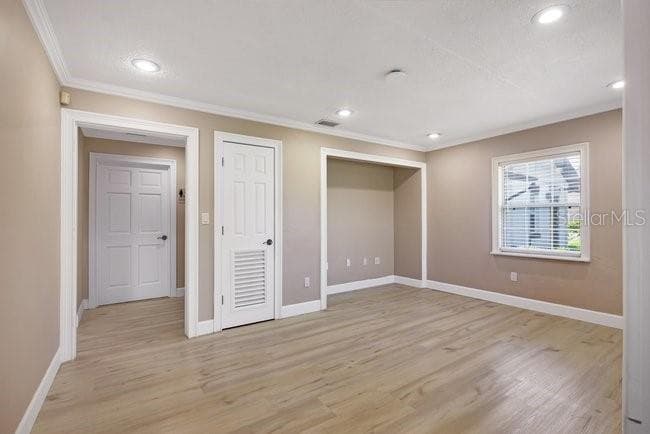 604 SINCLAIR AVENUE — photo 14 of 24