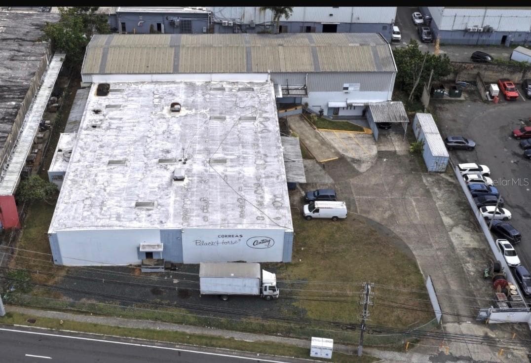 20 ALBOLOTE AVE GUAYNABO IDUSTRIAL PARK — photo 1 of 3