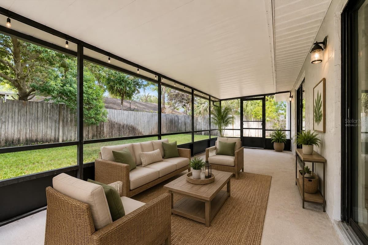 8405 WAIALAE COURT — photo 24 of 35