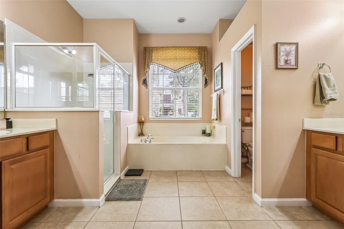84 BRAELOCK DRIVE — photo 15 of 25