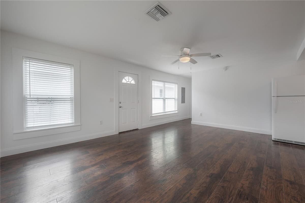405 CAYUGA STREET — photo 12 of 44