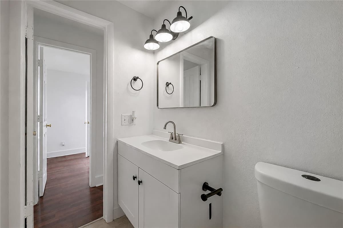 405 CAYUGA STREET — photo 33 of 44