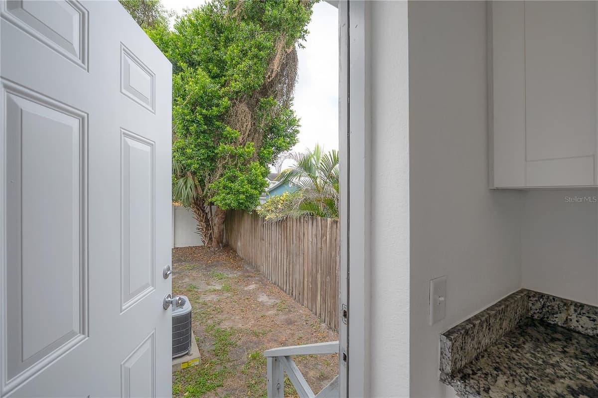 405 CAYUGA STREET — photo 19 of 44