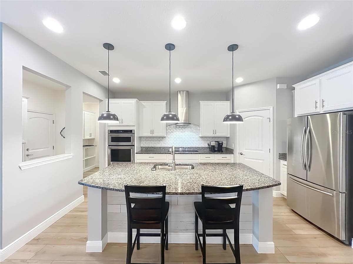 14048 LAKE ABBOTTS DRIVE — photo 17 of 48