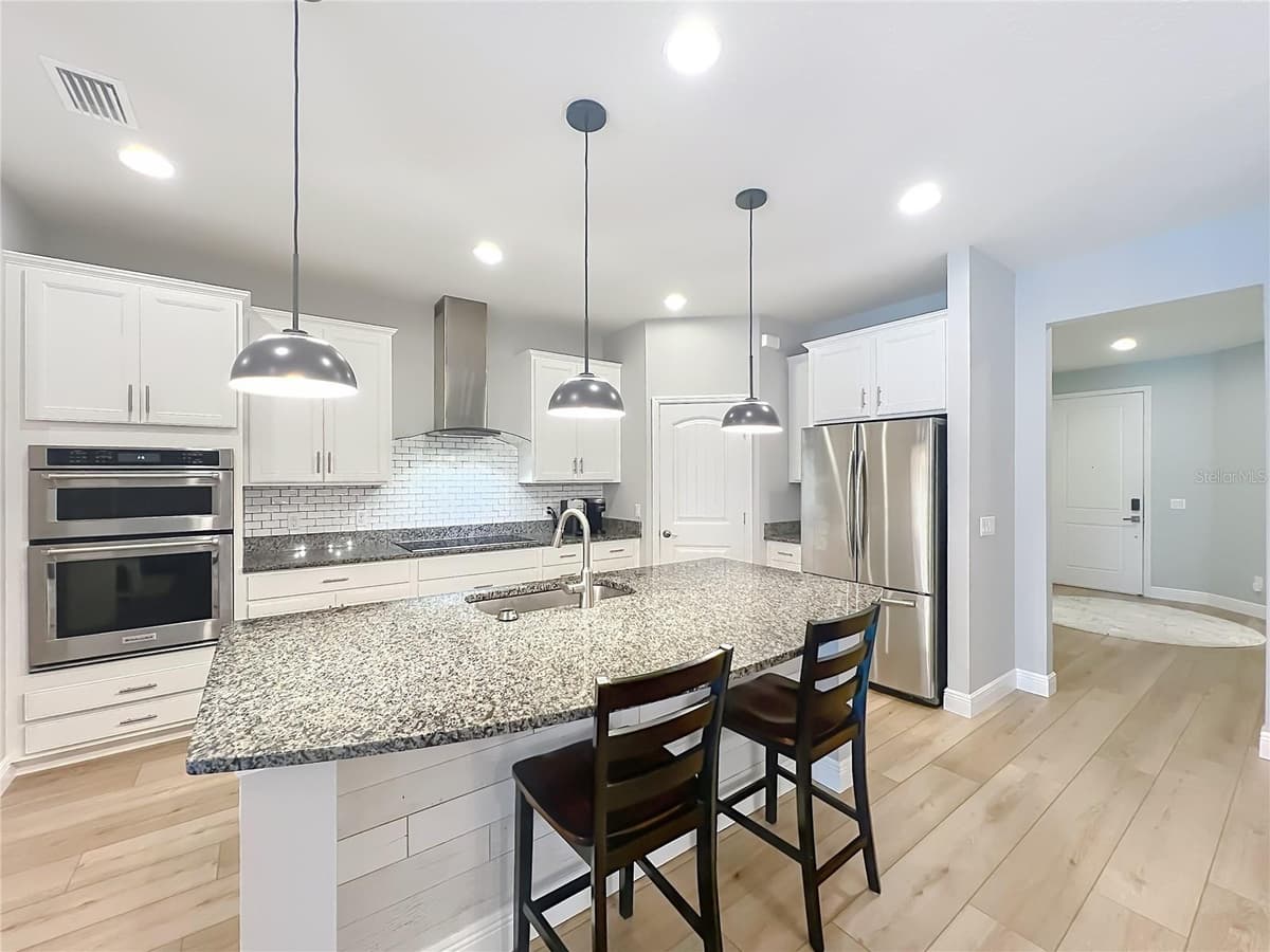14048 LAKE ABBOTTS DRIVE — photo 21 of 48