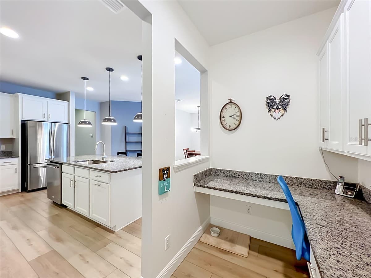 14048 LAKE ABBOTTS DRIVE — photo 30 of 48