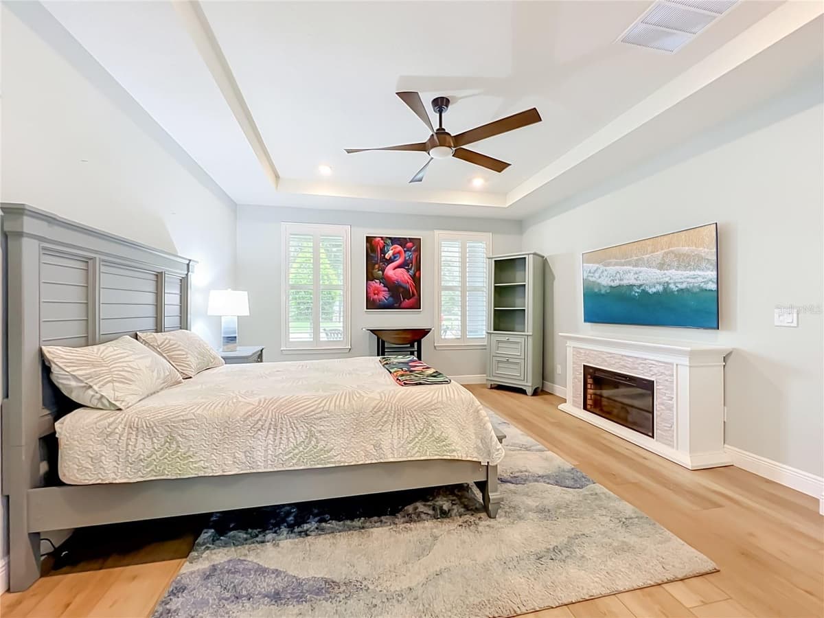 14048 LAKE ABBOTTS DRIVE — photo 7 of 48