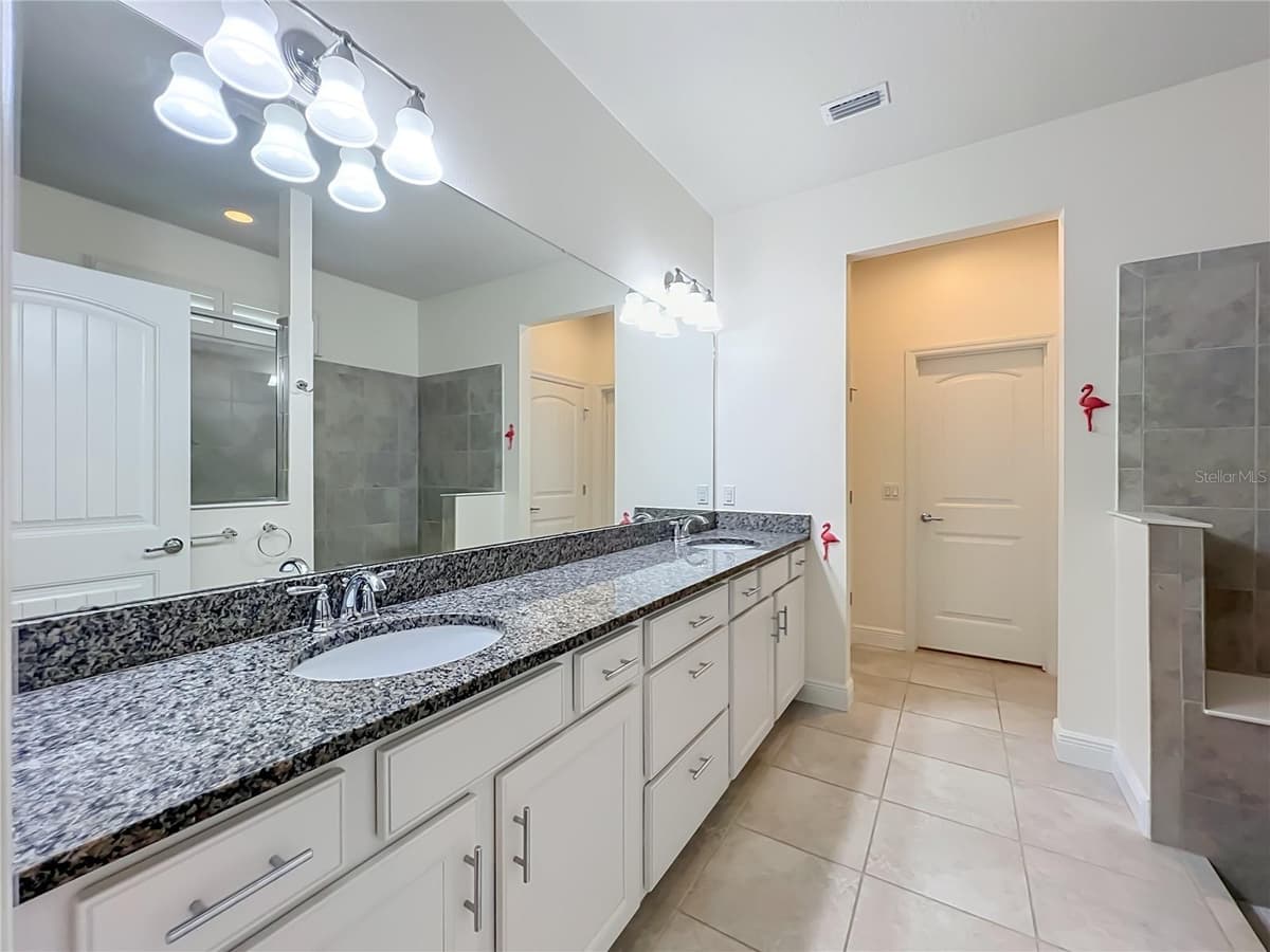 14048 LAKE ABBOTTS DRIVE — photo 9 of 48