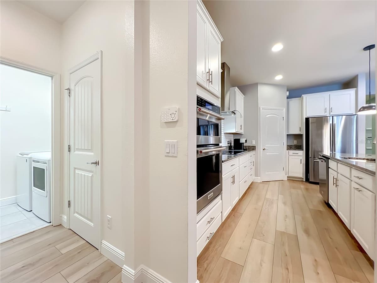 14048 LAKE ABBOTTS DRIVE — photo 26 of 48