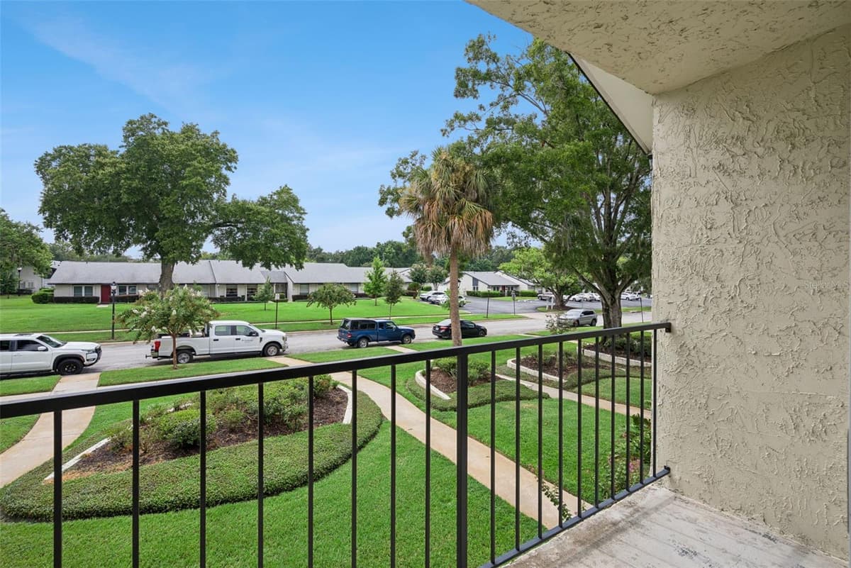 1713 GULFVIEW DRIVE — photo 33 of 63