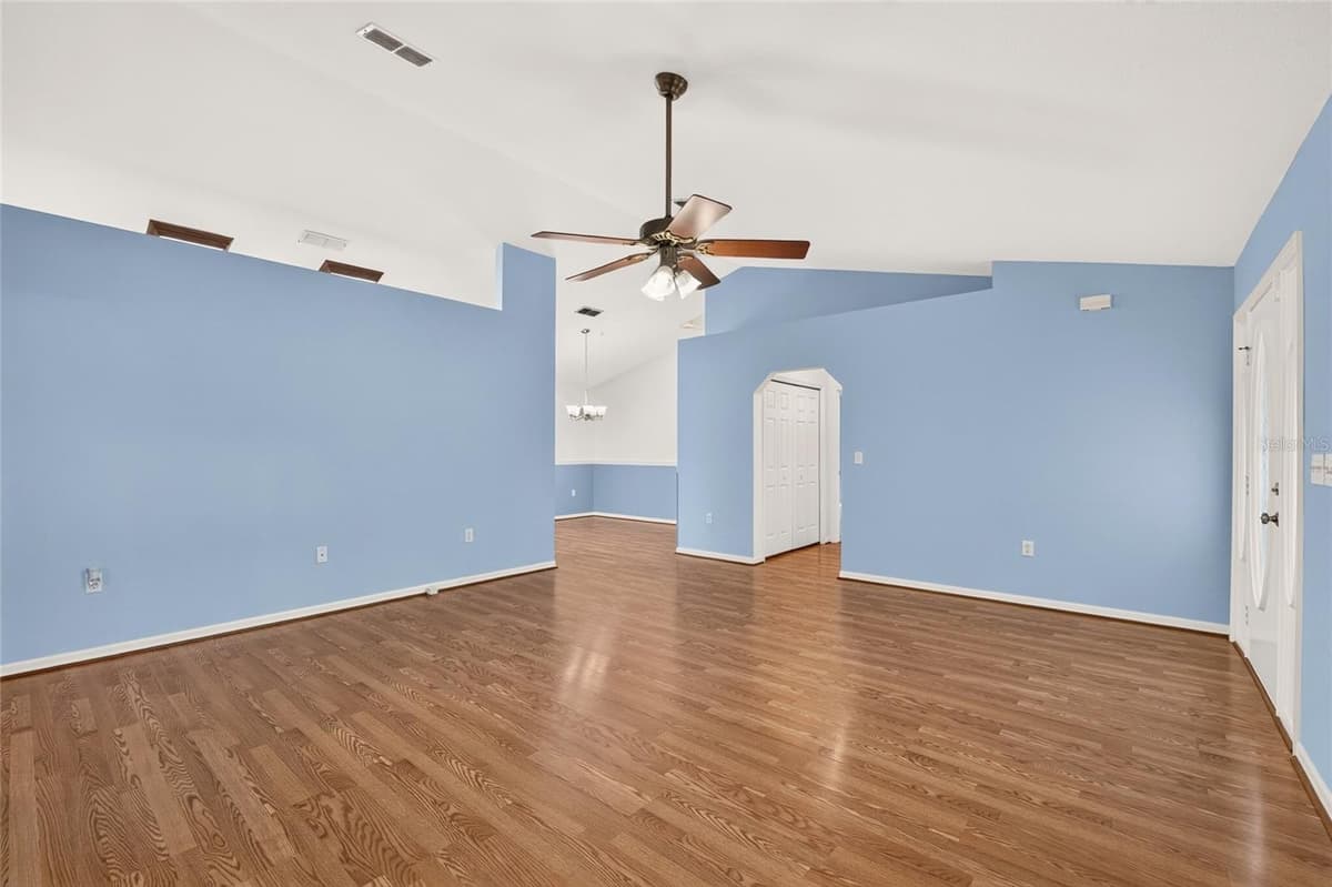 12499 HIGHWAY 25 — photo 11 of 100