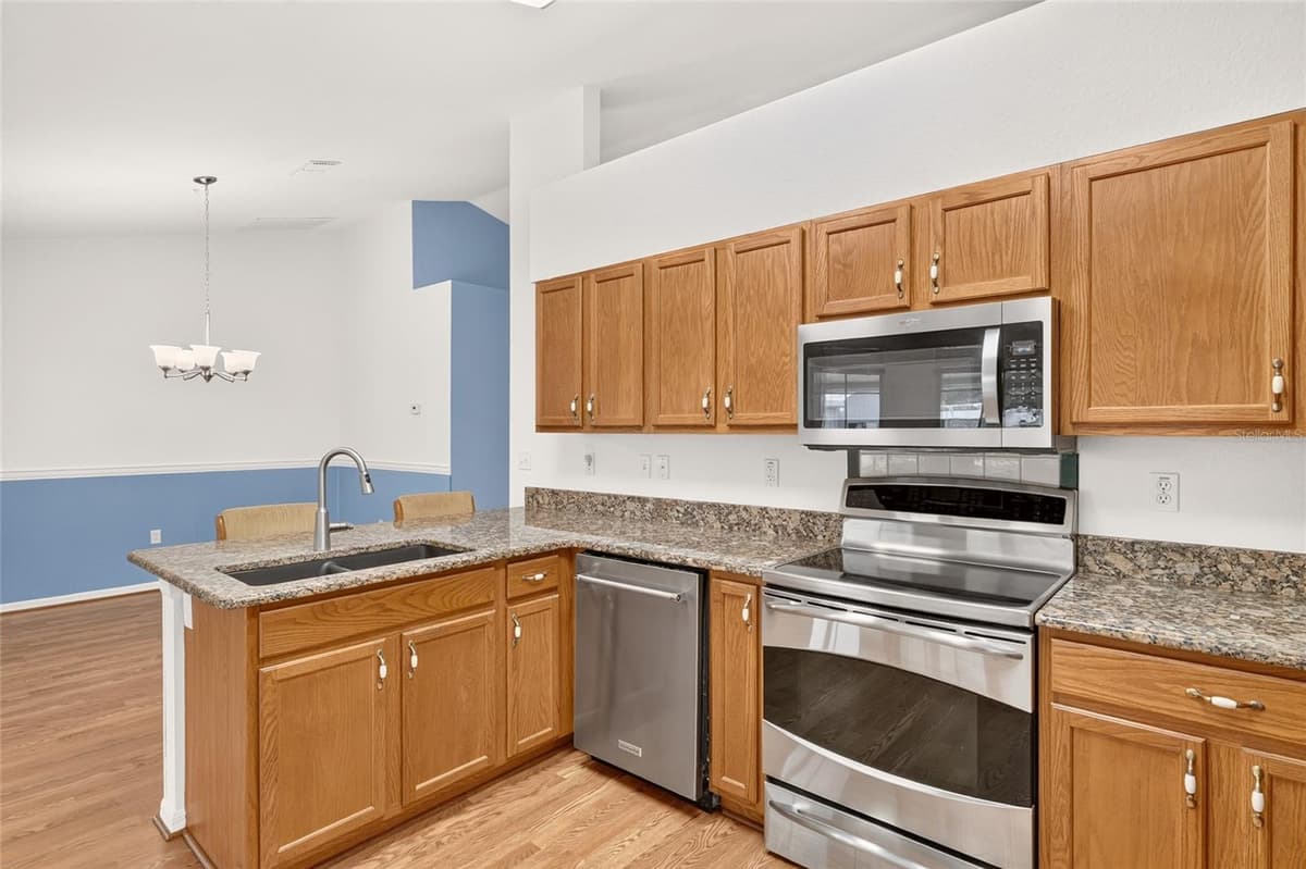 12499 HIGHWAY 25 — photo 16 of 100
