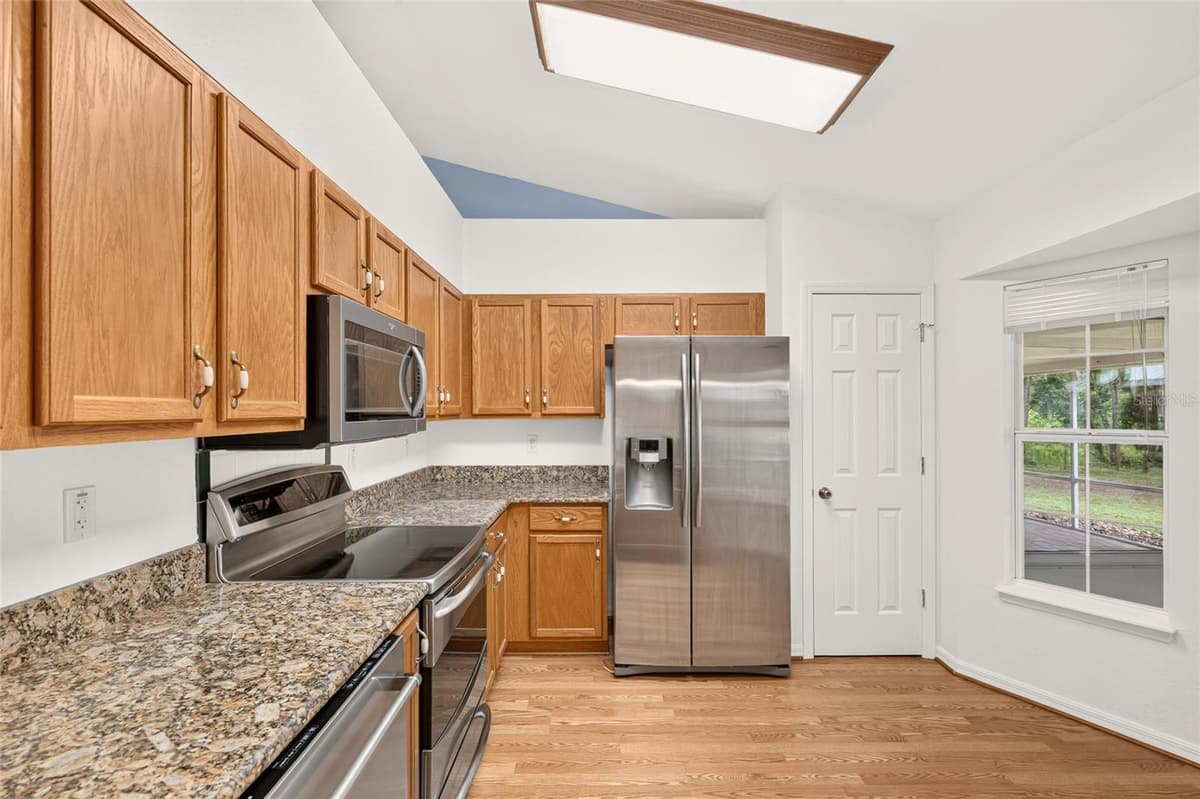 12499 HIGHWAY 25 — photo 18 of 100
