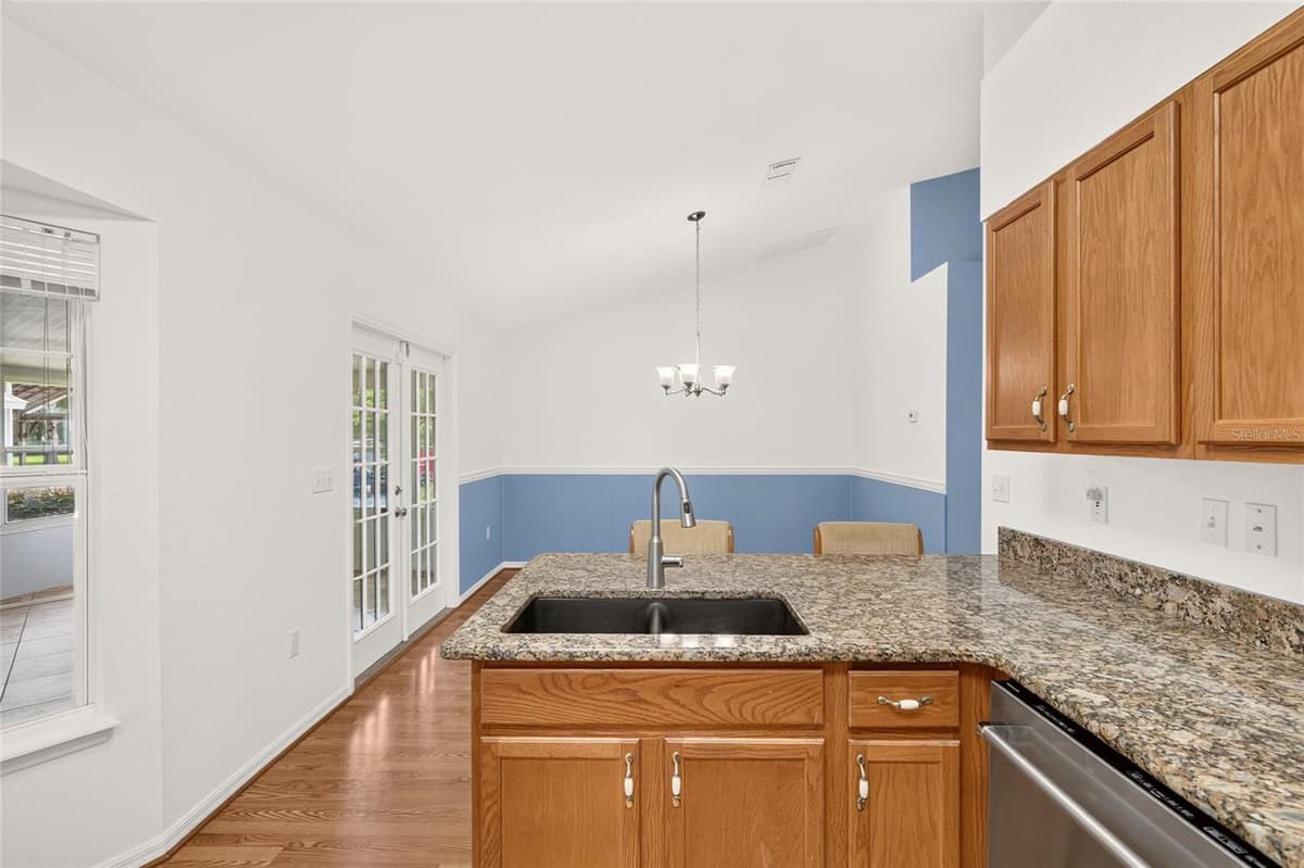 12499 HIGHWAY 25 — photo 17 of 100