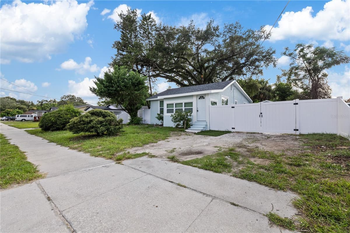 8714 BLVD — photo 2 of 28