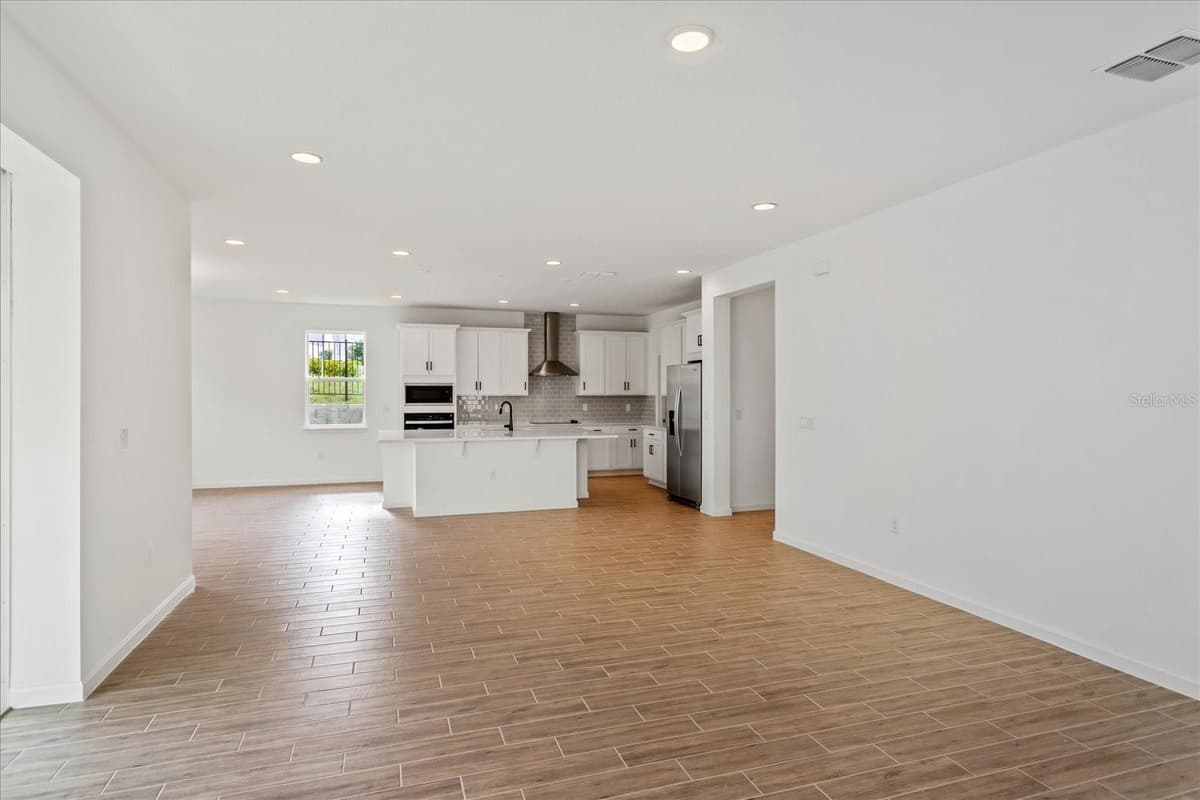 5415 NICKERBEAN STREET — photo 4 of 20