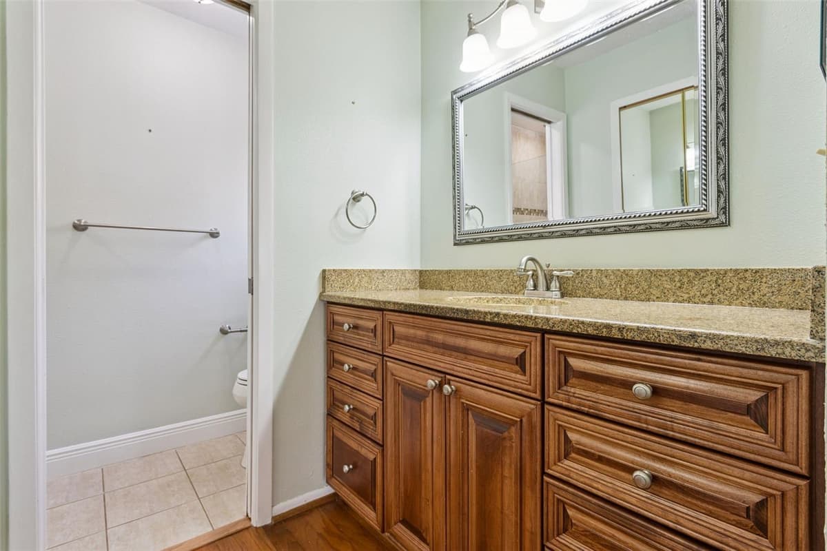 215 TWELVE LEAGUE CIRCLE — photo 11 of 21