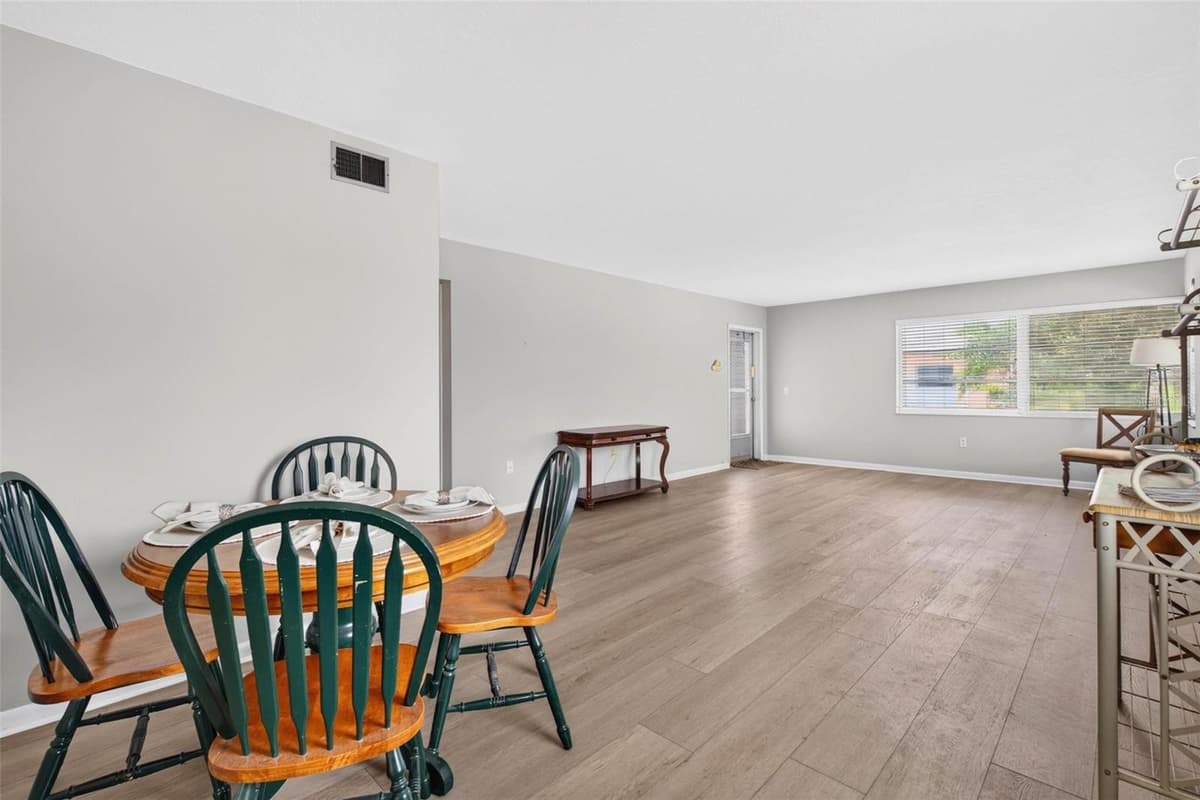 5955 18TH STREET — photo 7 of 17