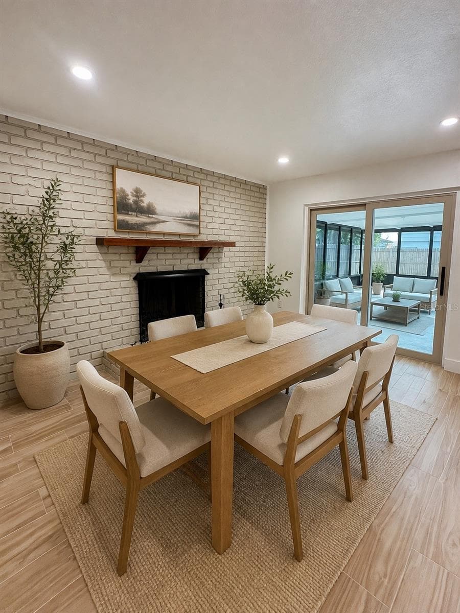 212 DRIFTWOOD PLACE — photo 53 of 61