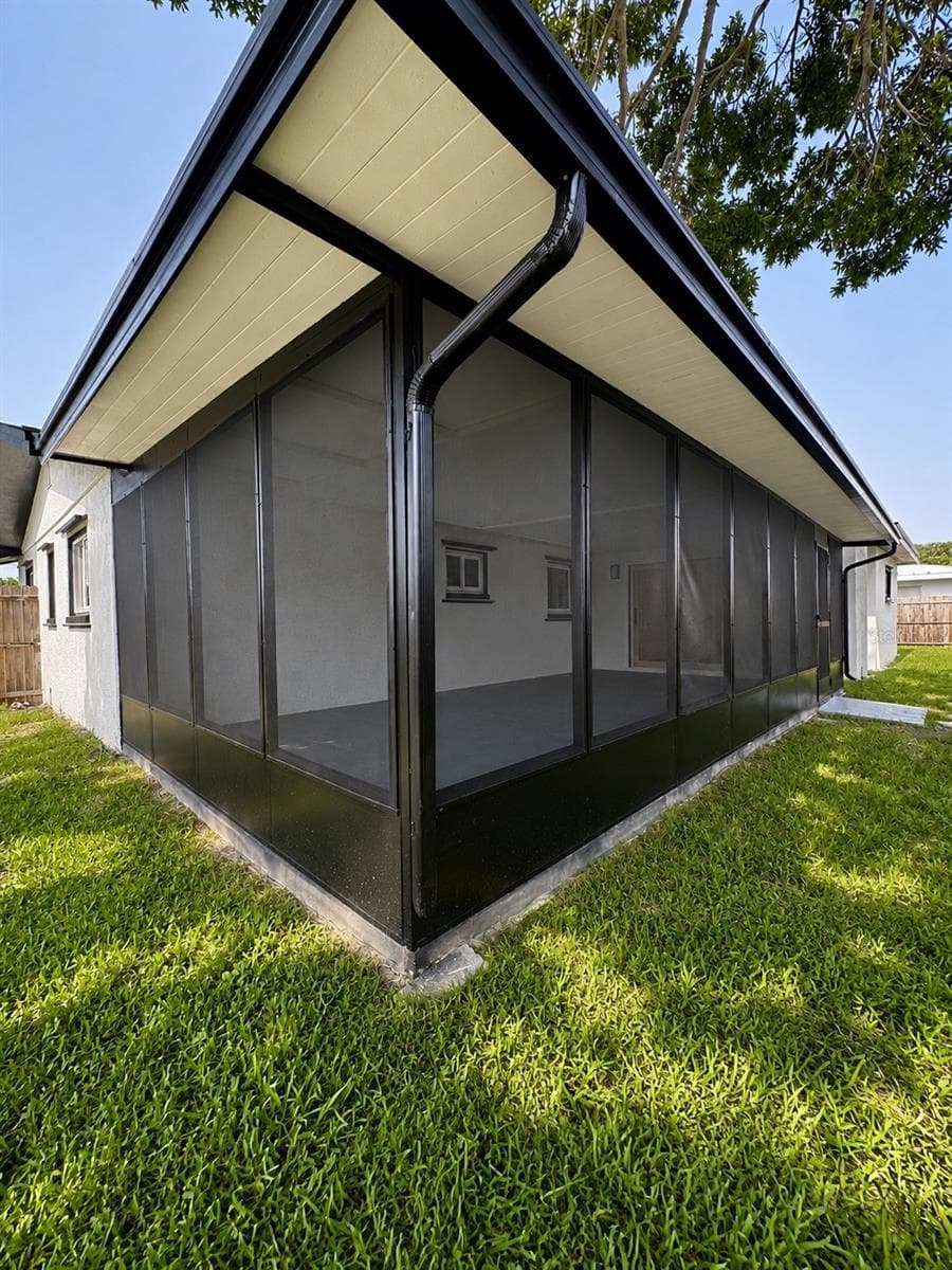 212 DRIFTWOOD PLACE — photo 48 of 61