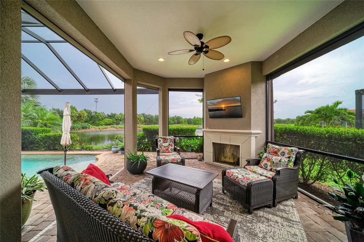 13321 SORRENTO WAY — photo 49 of 80