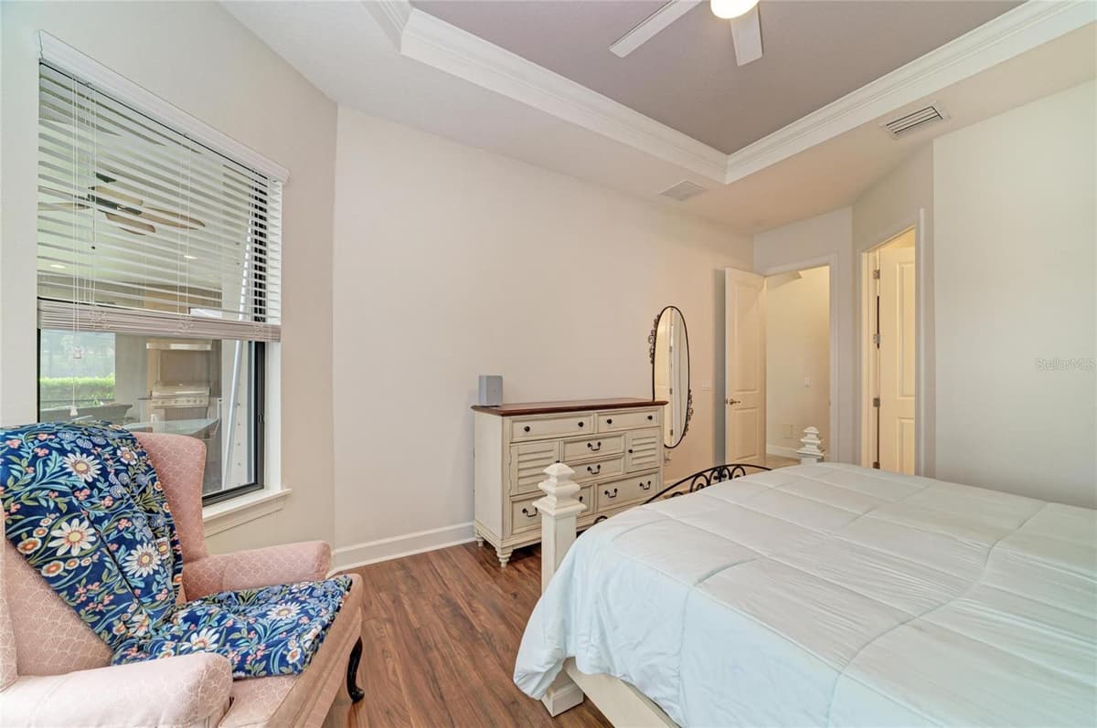 13321 SORRENTO WAY — photo 31 of 80