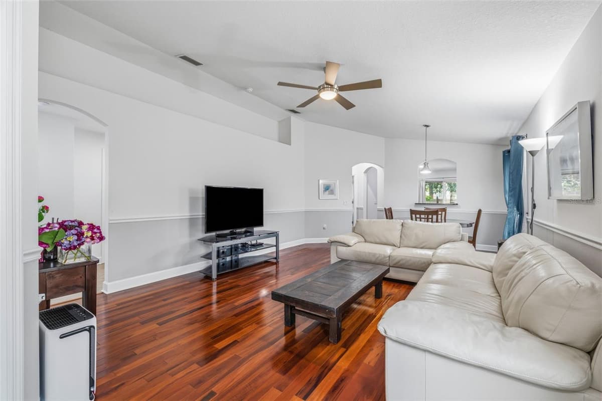 7861 TUSCANY WOODS DRIVE — photo 6 of 45