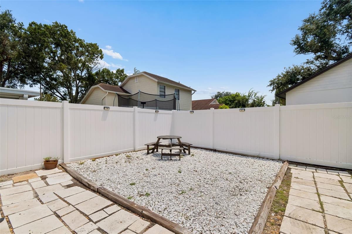 5485 FRIARSWAY DRIVE — photo 43 of 78