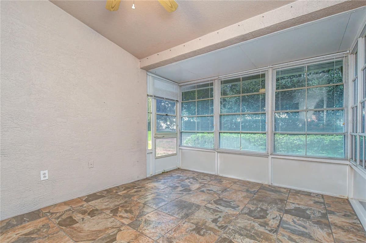 35235 JANINE DRIVE — photo 33 of 52