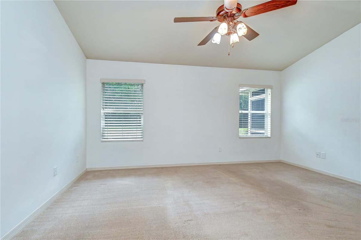 35235 JANINE DRIVE — photo 21 of 52