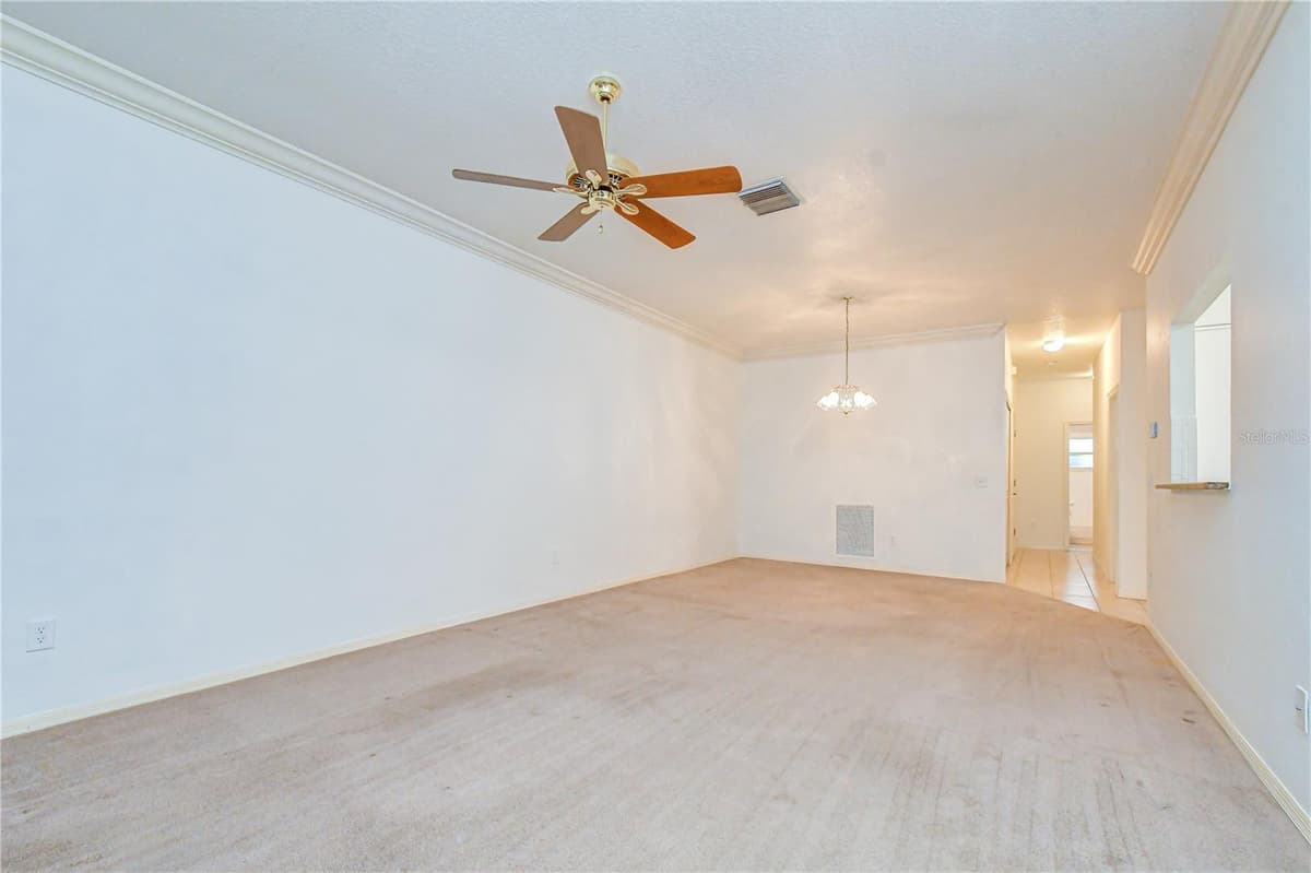 35235 JANINE DRIVE — photo 16 of 52