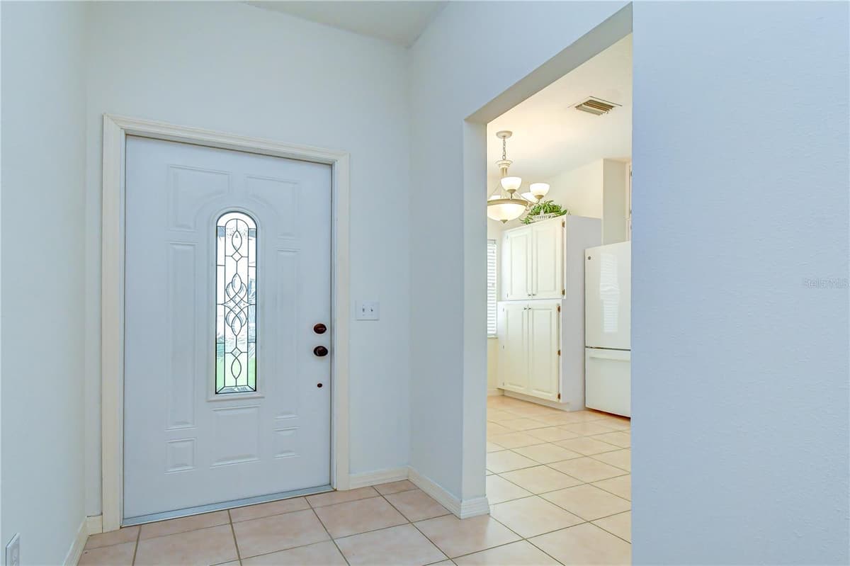 35235 JANINE DRIVE — photo 5 of 52
