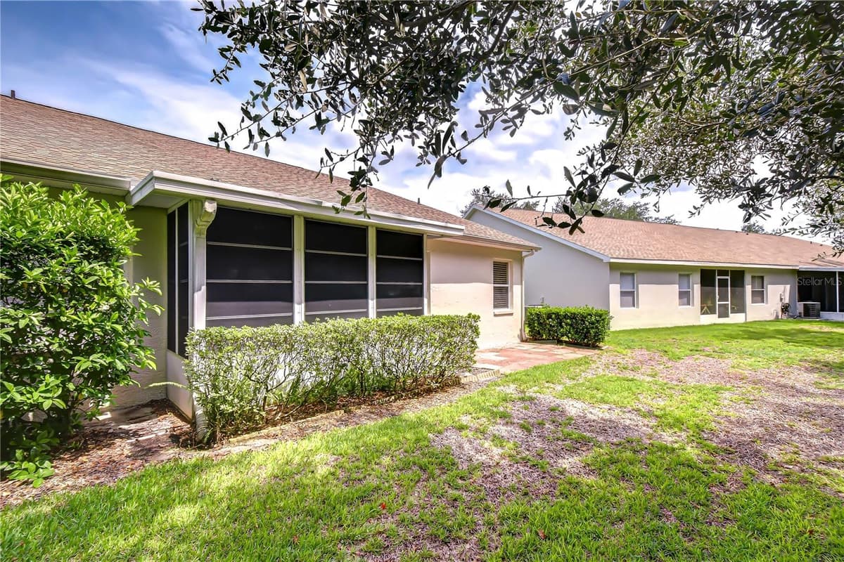 35235 JANINE DRIVE — photo 42 of 52