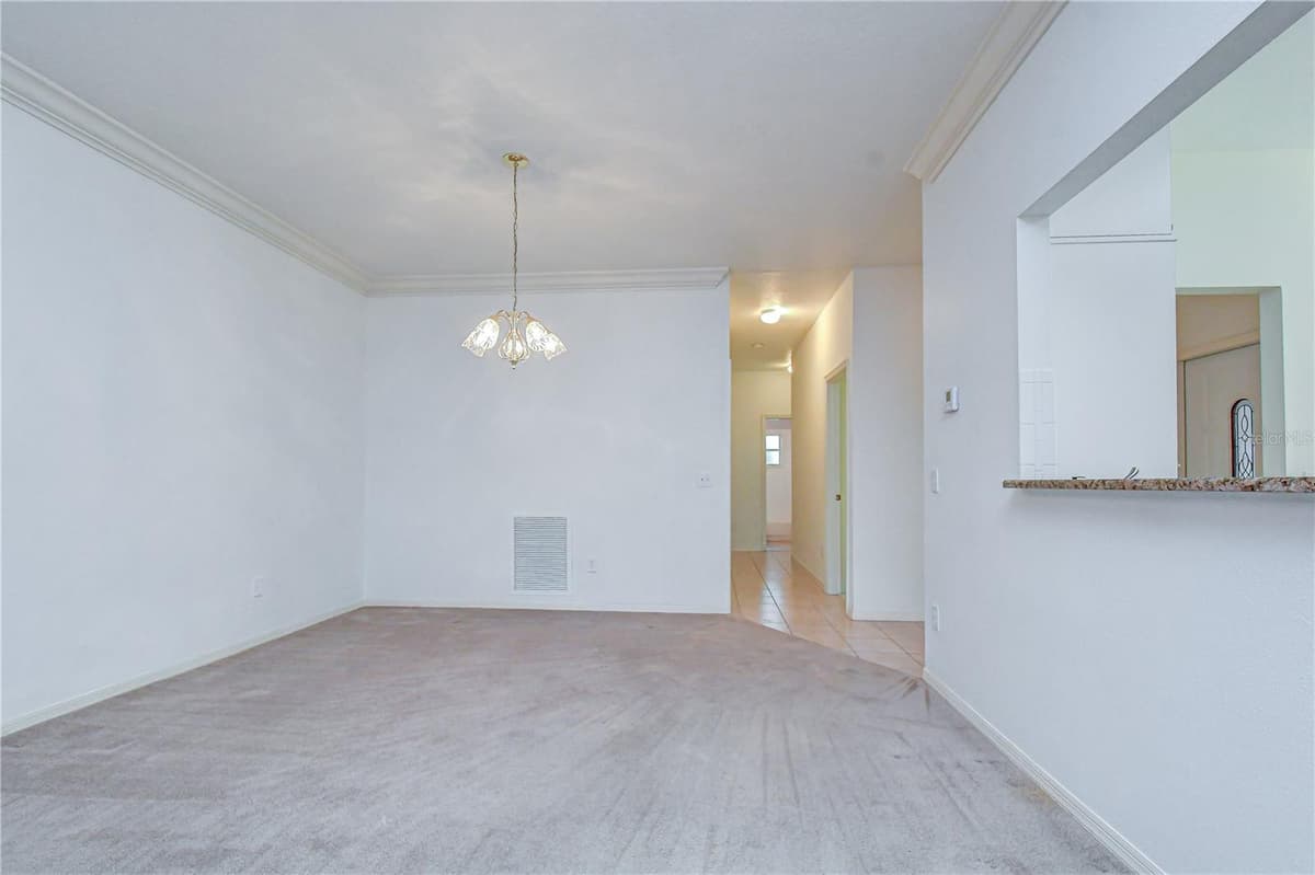 35235 JANINE DRIVE — photo 17 of 52