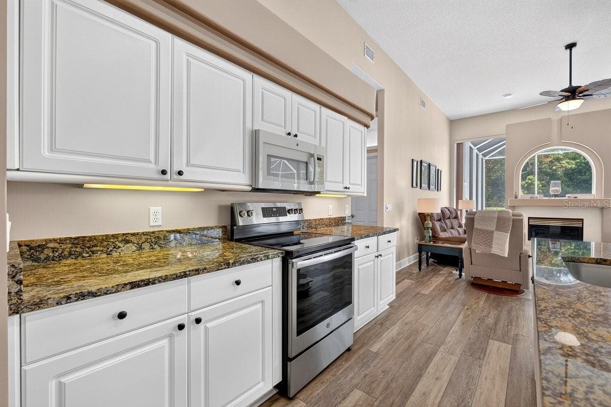 725 SEA DUCK DRIVE — photo 9 of 40