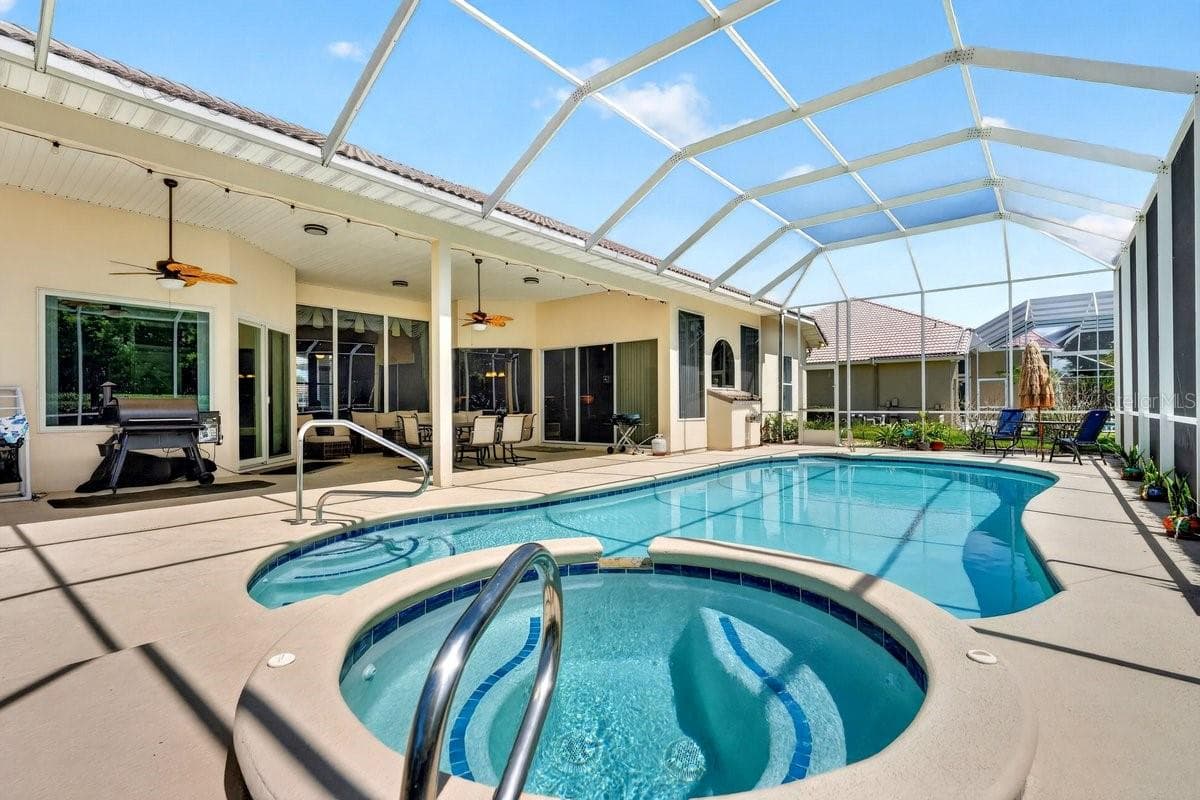 725 SEA DUCK DRIVE — photo 2 of 40