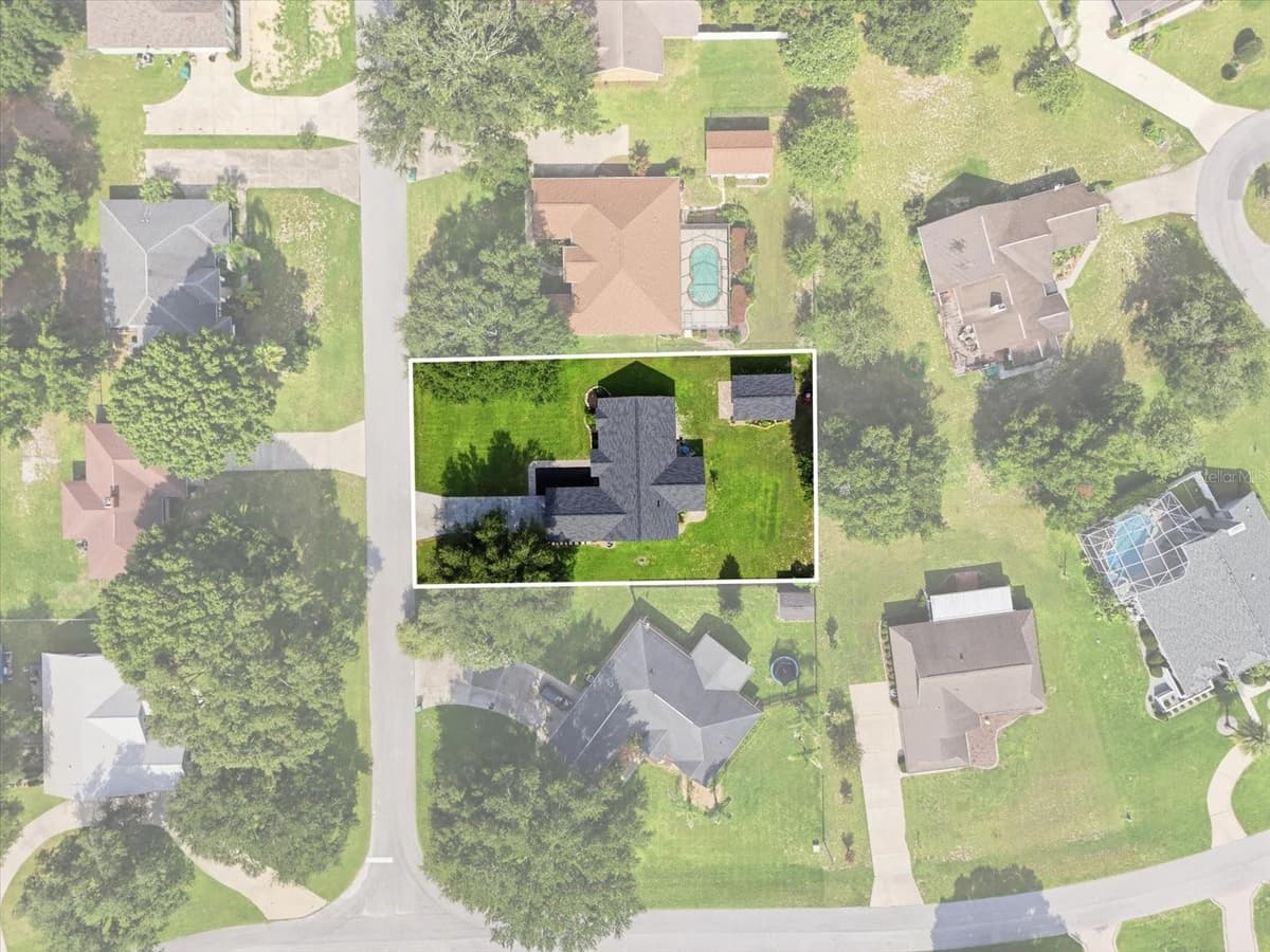 9285 COUNTY ROAD 125B — photo 3 of 47