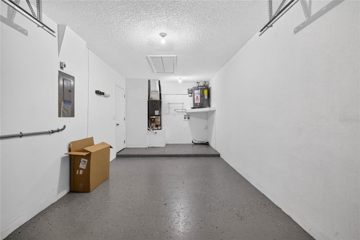 3610 SAMMY COURT — photo 24 of 45